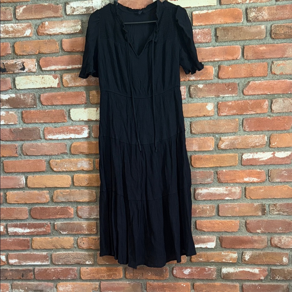 ❌SOLD ❌Sweet Wanderer Black Midi Dress